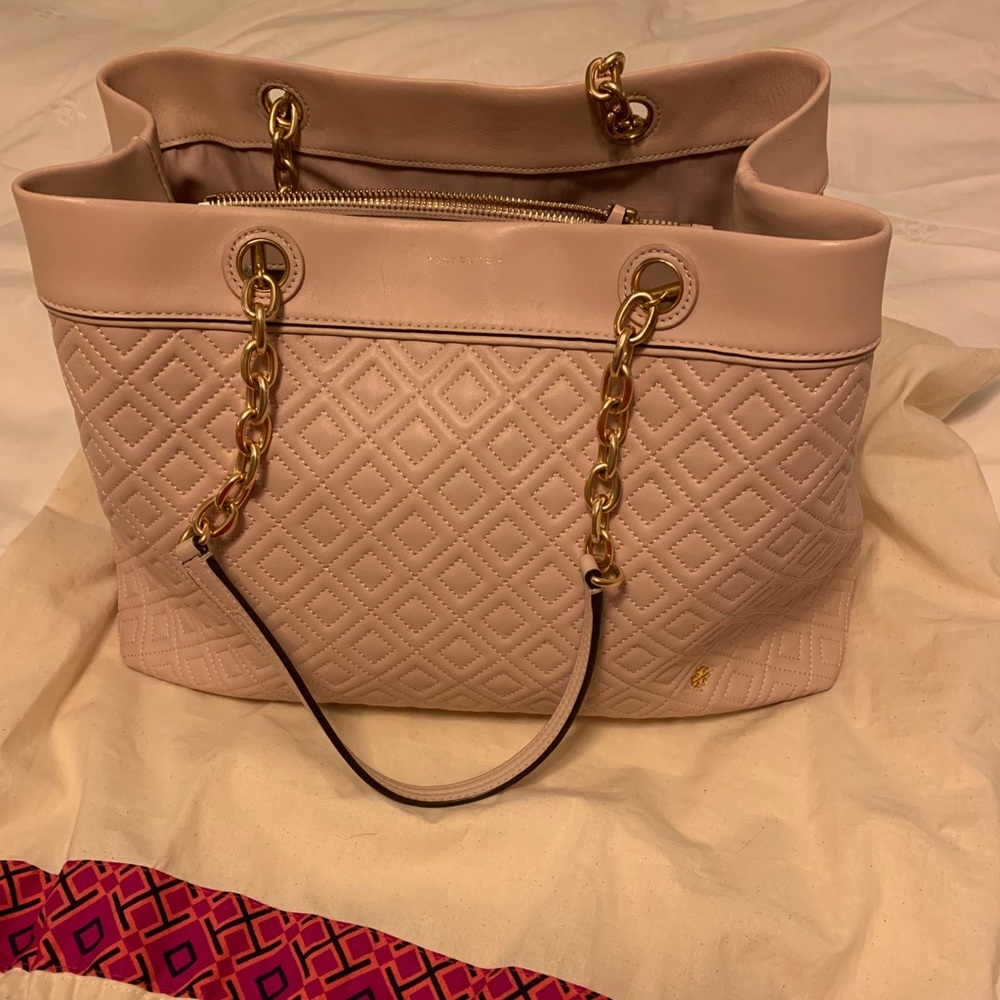 Tory Burch Fleming Tote